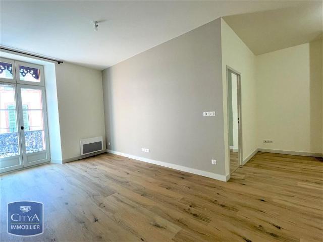 Location Appartement 2 pièces 52m² MONTAUBAN 82000