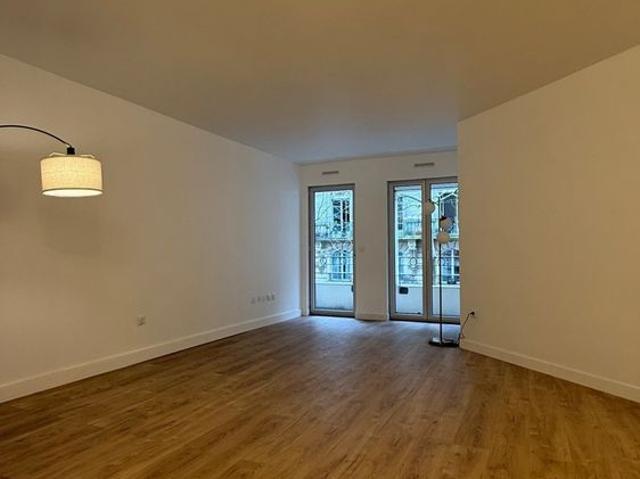 Location Appartement 2 pièces 52m² PARIS 16ème