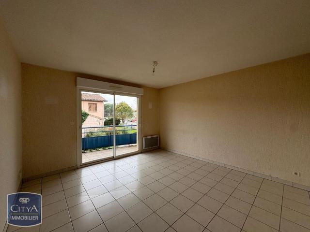 Location Appartement 2 pièces 52m² RIEUMES 31370