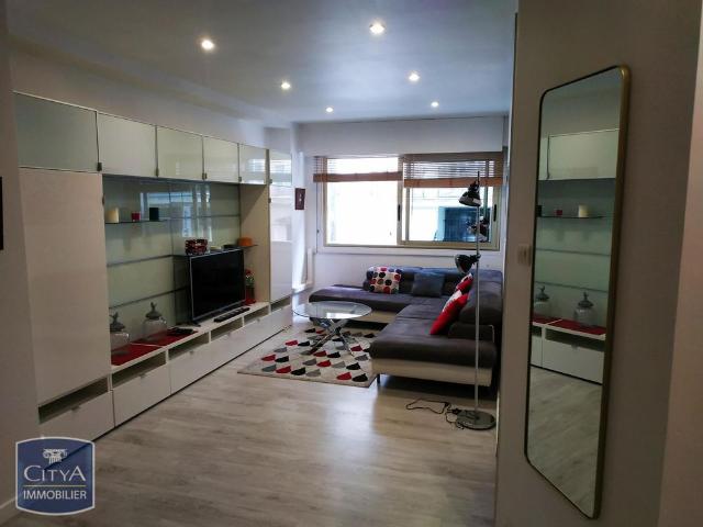 Location Appartement 2 pièces 52m² TOULON 83000