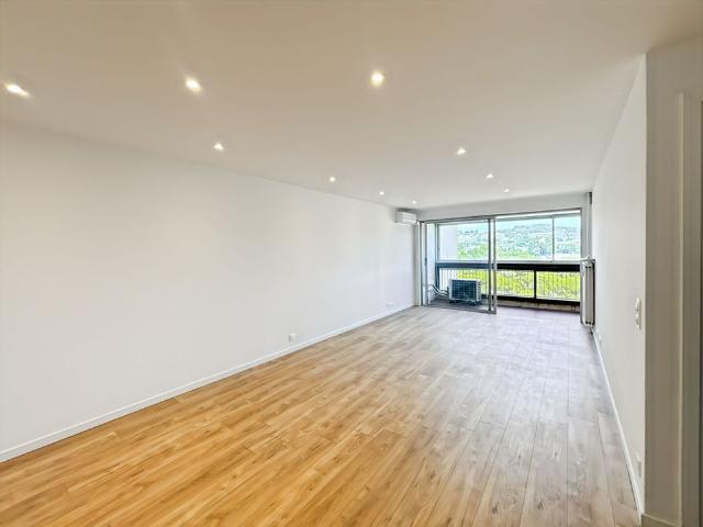 Location appartement 2 pièces, 57.16m², Le Cannet