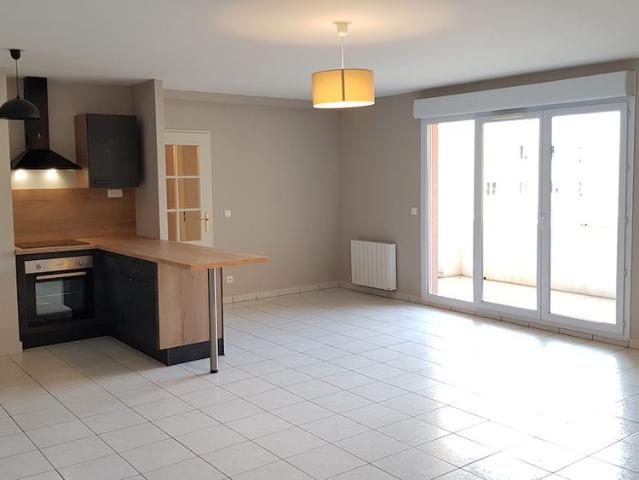 Location Appartement 2 pièces 57m²