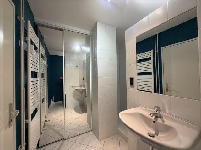 Location Appartement 2 pièces 57m²