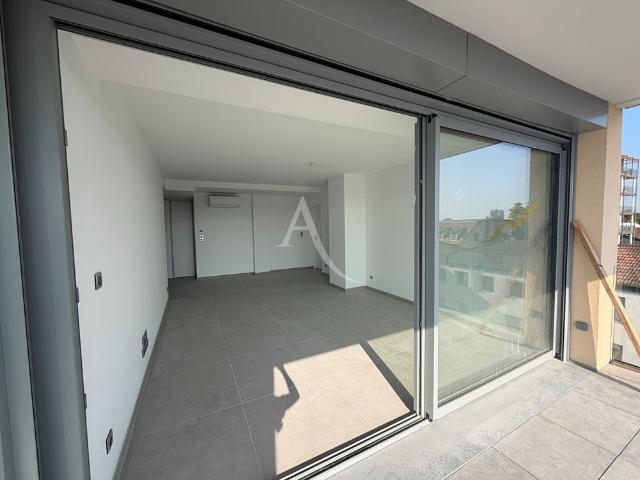 Location Appartement 2 pièces 57m²