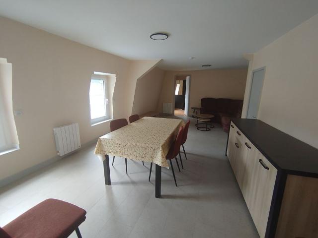 Location Appartement 2 pièces 57m²