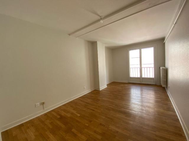 Location Appartement 2 pièces 57m²