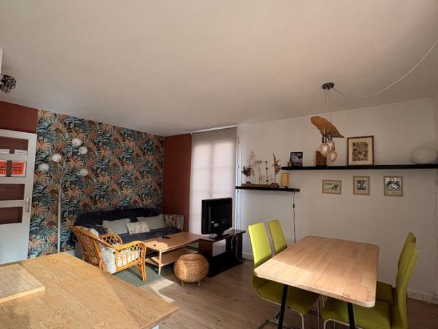 Location Appartement 2 pièces 57m²