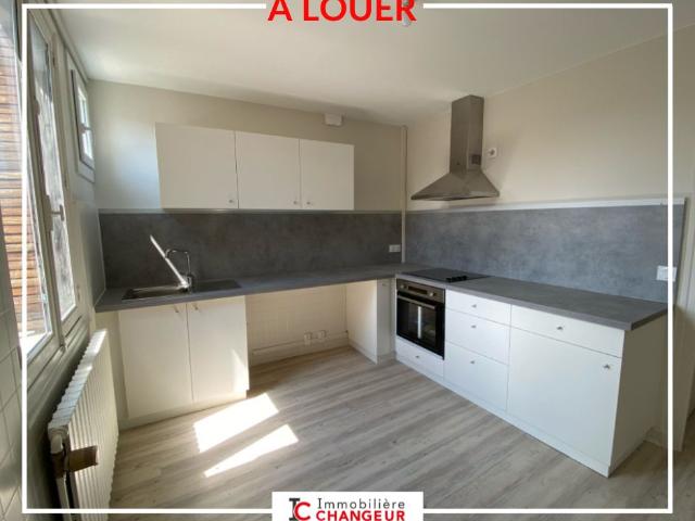 Location Appartement 2 pièces 57m²