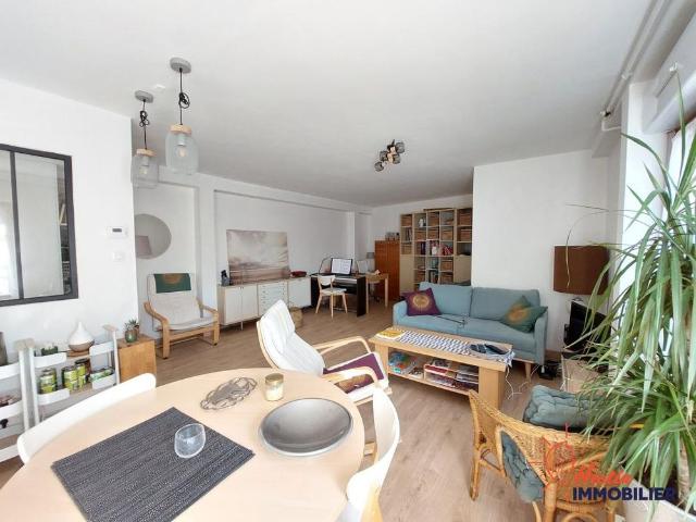 Location Appartement 2 pièces 57m² CHALONS EN CHAMPAGNE 51000