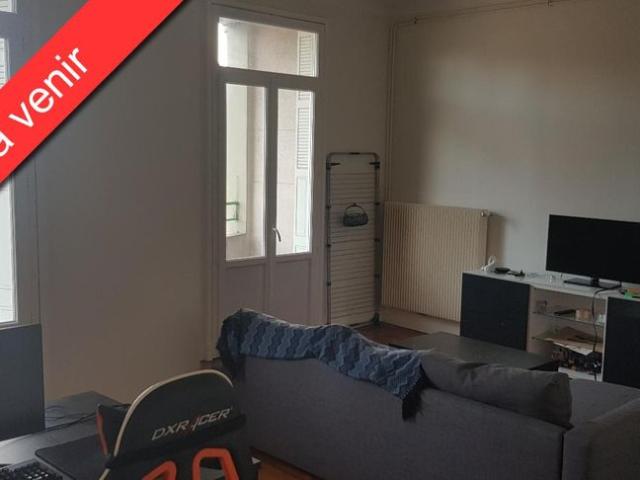Location Appartement 2 pièces 57m² CHAMALIERES 63400