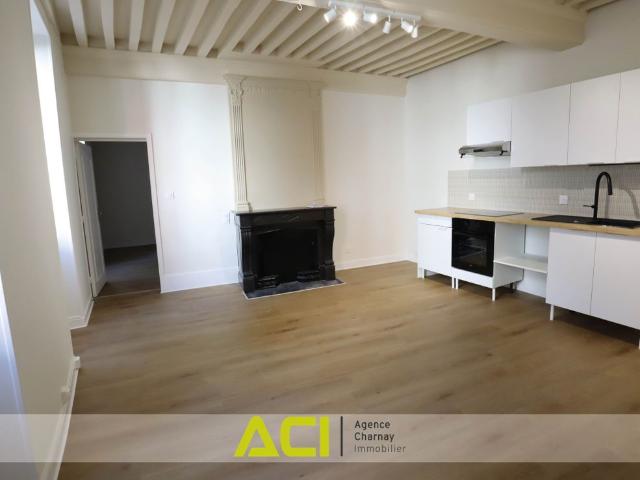 Location Appartement 2 pièces 57m² MACON 71000