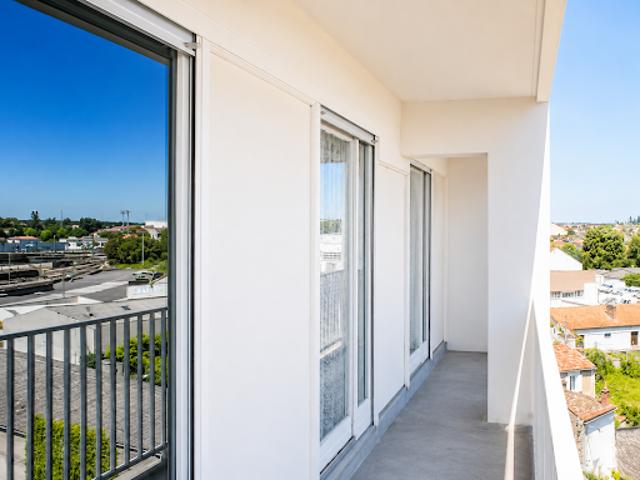 Location Appartement 2 pièces 54 m2 Angouleme