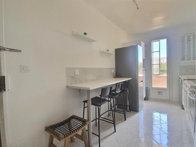 Location Appartement 2 pièces 54 m2 Marseille 10ème