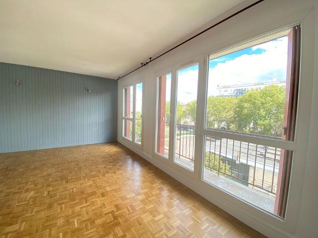 Location Appartement 2 pièces 54m²