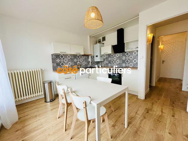 Location Appartement 2 pièces 54m²