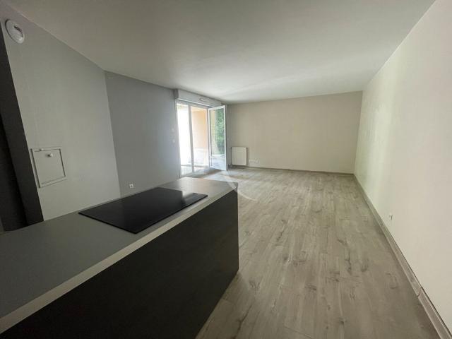 Location Appartement 2 pièces 54m²
