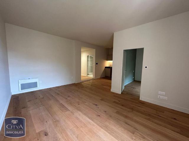 Location Appartement 2 pièces 54m² DOLE 39100