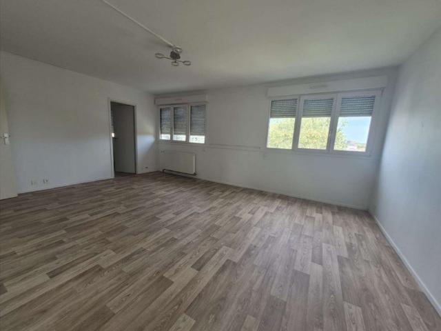 Location Appartement 2 pièces 54m² LENS 62300