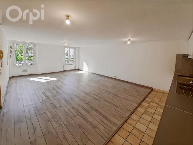 Location Appartement 2 pièces 54m² NANTEUIL LE HAUDOUIN 60440