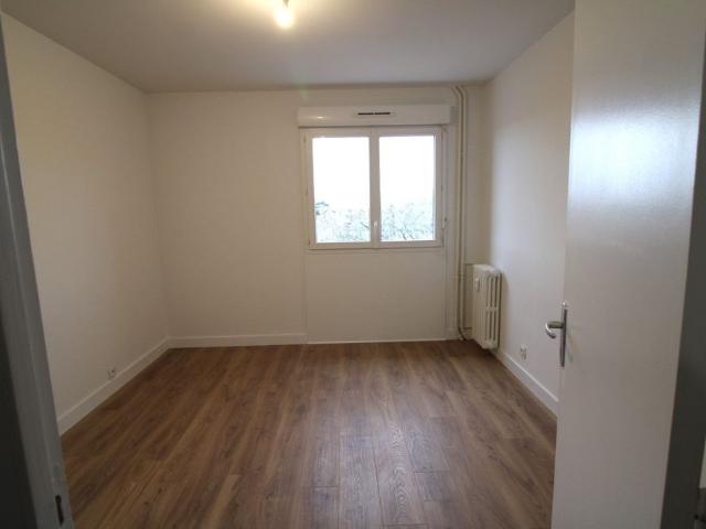 Location Appartement 2 pièces 54m² ST BRIEUC 22000