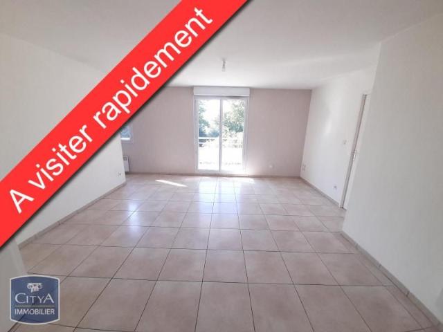 Location Appartement 2 pièces 54m² PARAY LE MONIAL 71600