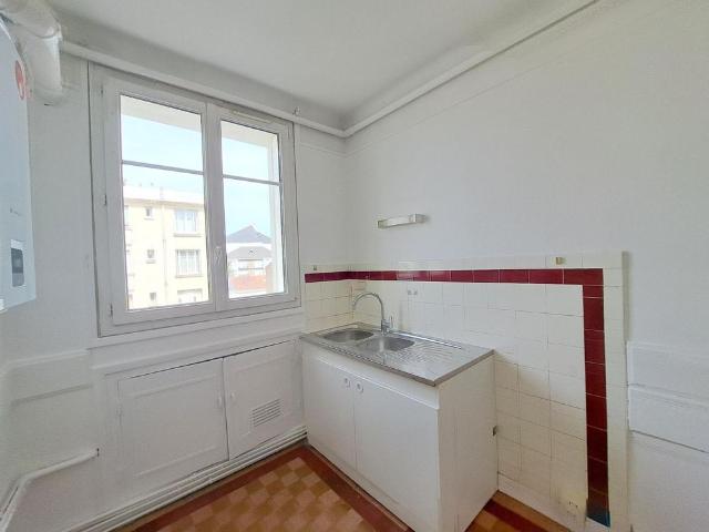 Location Appartement 2 pièces 54m² TOURS 37000