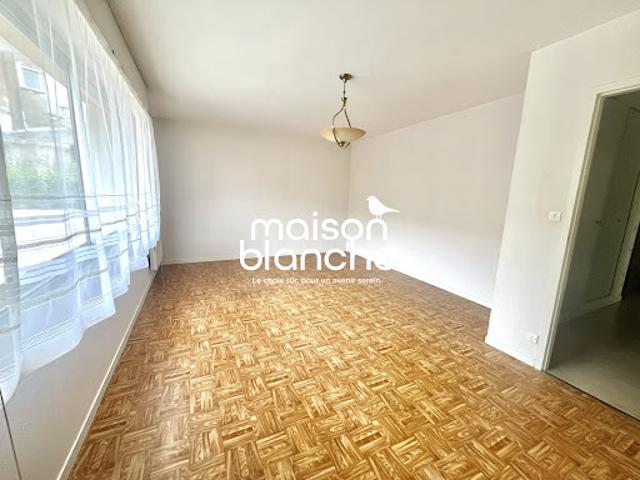 Location Appartement 2 pièces 55.5 m2 Parthenay