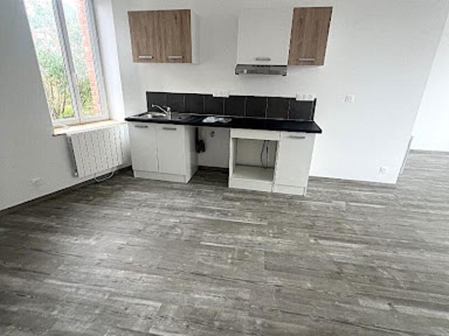 Location Appartement 2 pièces 55.85 m2 Nizy le Comte