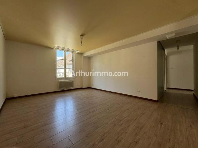 Location Appartement 2 pièces 55 m2 à Dole