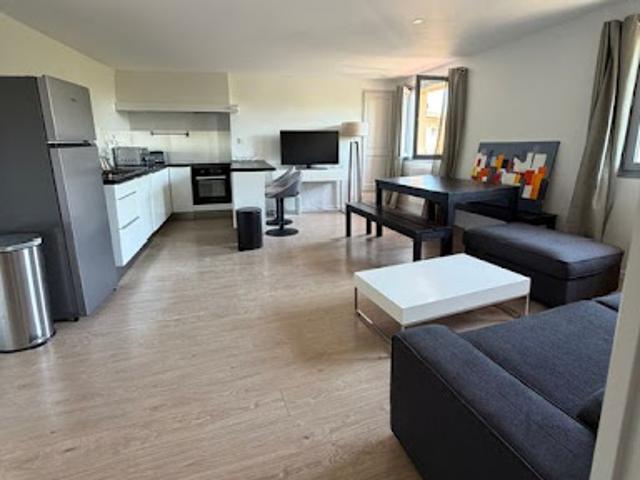 Location Appartement 2 pièces 55 m2 Aix en Provence