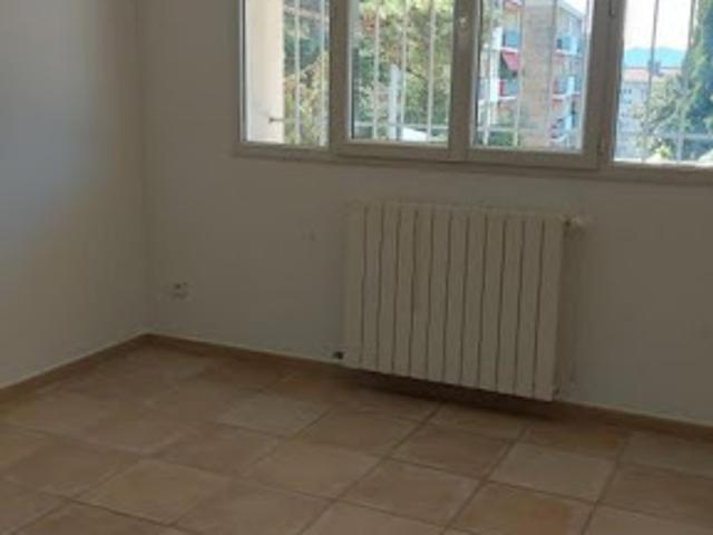 Location Appartement 2 pièces 55 m2 Aix en Provence