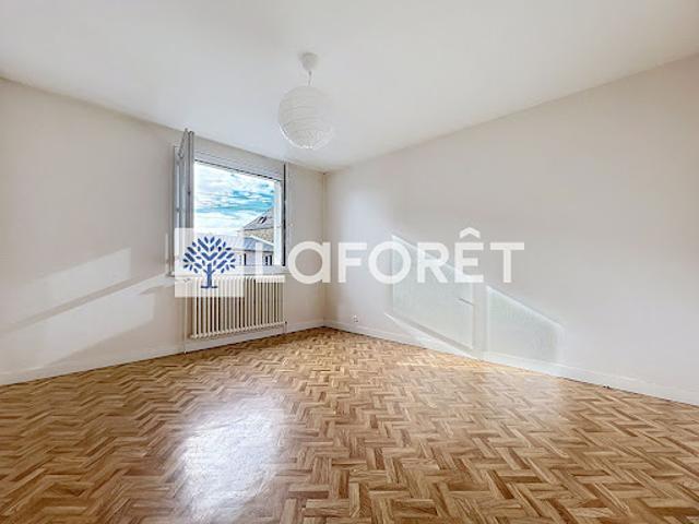 Location Appartement 2 pièces 55 m2 Bressuire