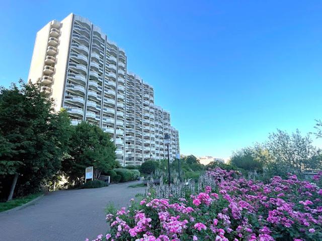 Location Appartement 2 pièces 55 m2 Courbevoie