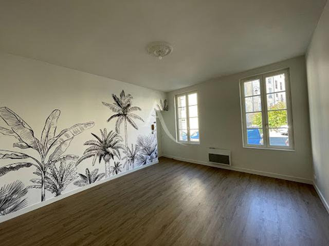 Location Appartement 2 pièces 55 m2 Fontenay le Comte