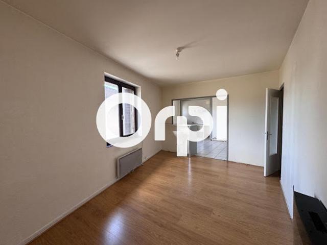 Location Appartement 2 pièces 55 m2 Saint Etienne de Saint Geoirs