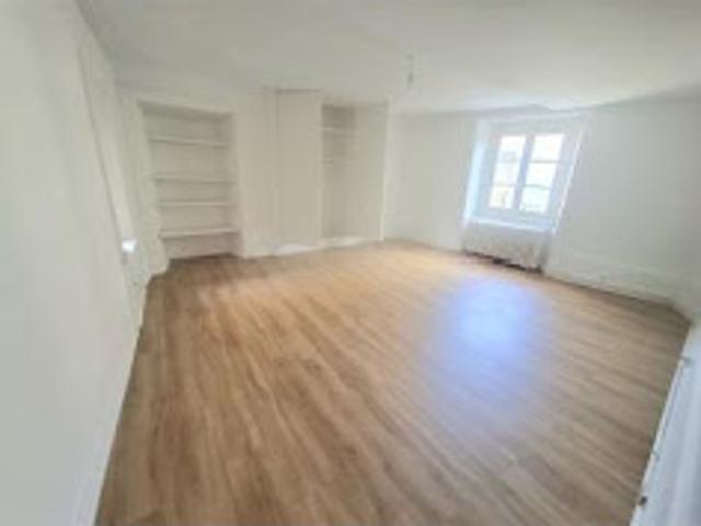 Location Appartement 2 pièces 55 m2 Saint Junien