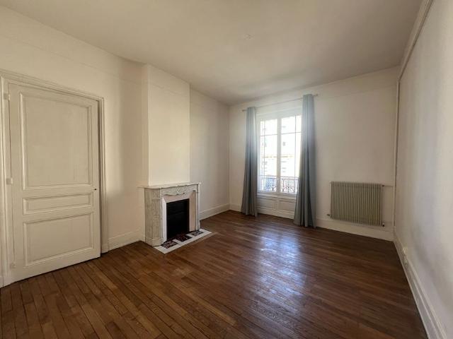 Location Appartement 2 pièces 55m²