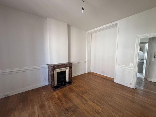 Location Appartement 2 pièces 55m²