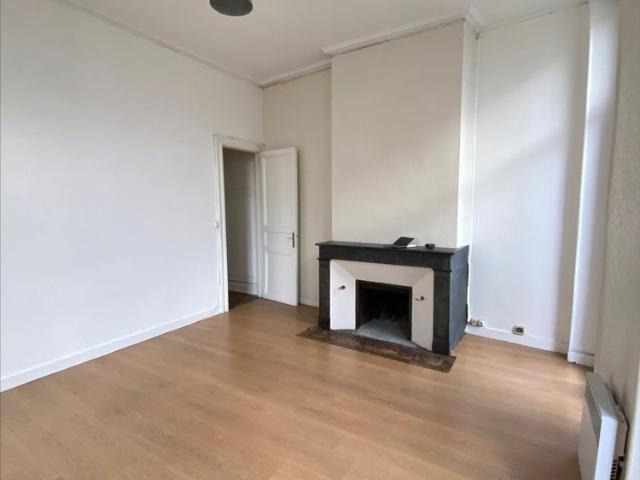 Location Appartement 2 pièces 55m²