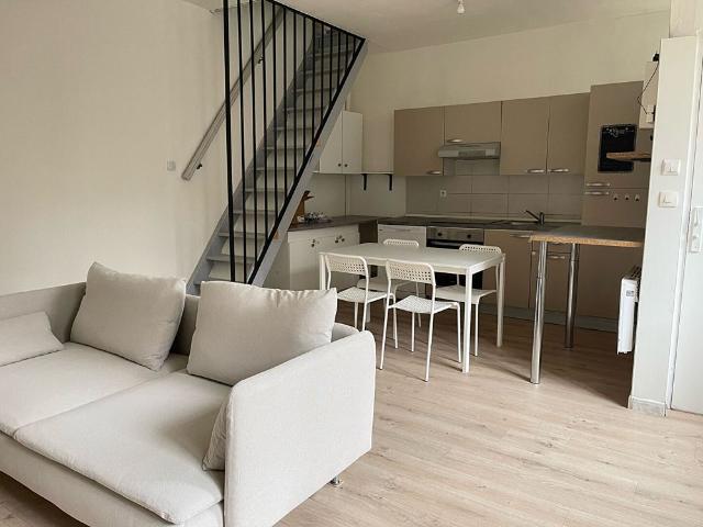 Location Appartement 2 pièces 55m²