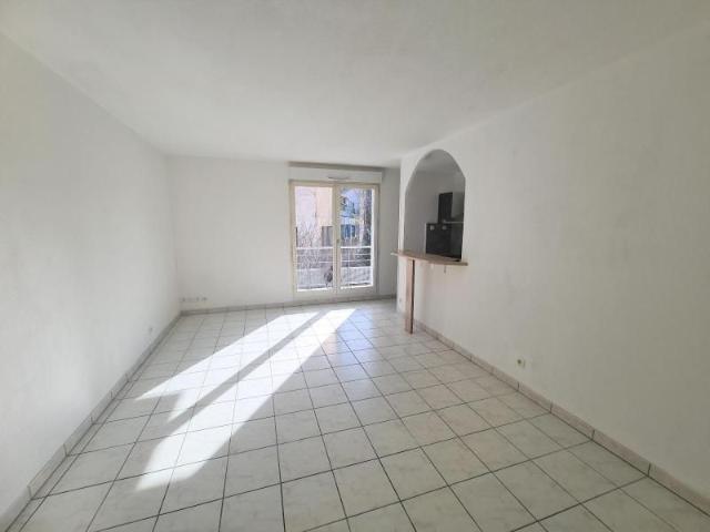 Location Appartement 2 pièces 55m² BLOIS 41000