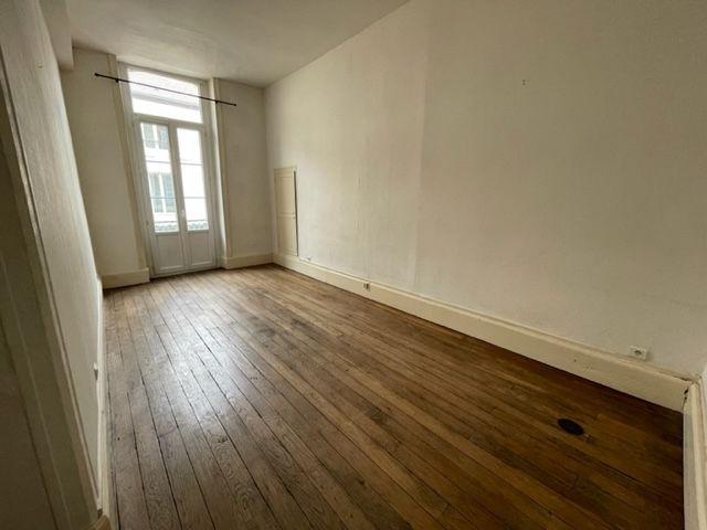 Location Appartement 2 pièces 55m² MOULINS 03000