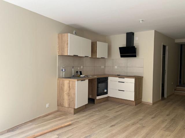 Location Appartement 2 pièces 55m² THIERS 63300