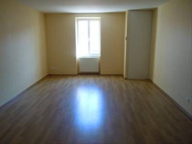 Location appartement 2 pièces 56.49 m² à Saint Laurent sur Saône 01750 5 530 €