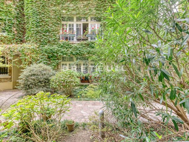 Location Appartement 2 pièces 56.05 m2 Paris 16ème