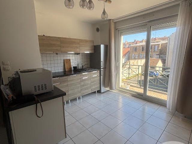 Location Appartement 2 pièces 56.15 m2 Corbeil Essonnes