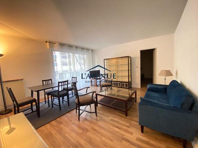 Location Appartement 2 pièces 56 m2 Paris 15ème
