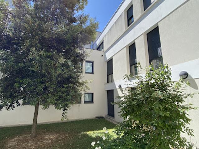 Location Appartement 2 pièces 56 m2 Reims