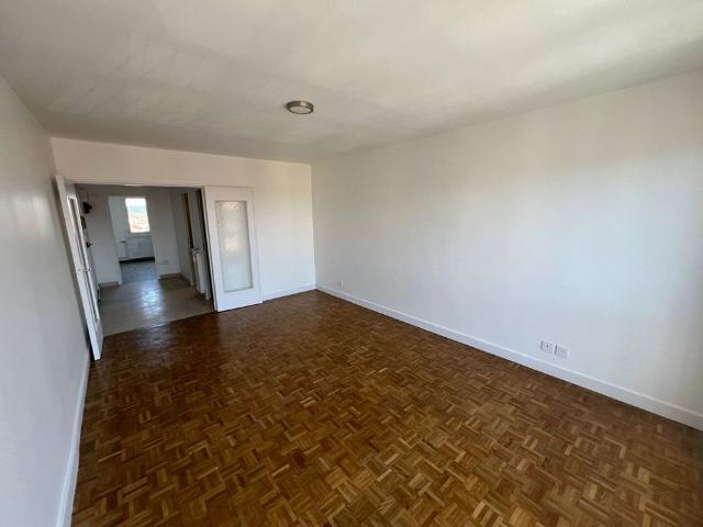 Location Appartement 2 pièces 56m²