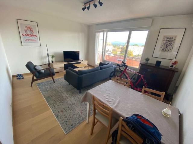 Location Appartement 2 pièces 56m²